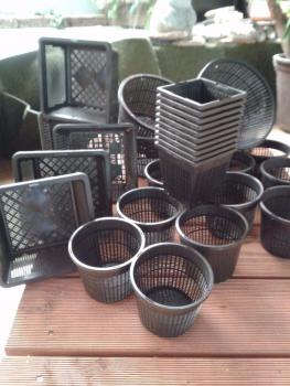 Preview: 30 Pflanzkörbe 4 verschiedene Größe von 11 - 22 cm Teichpflanzen Preview: Pflanzkörbe Pflanzkorb Teich