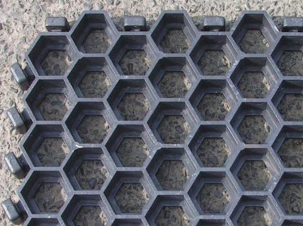 Rasengittersteine Kunststoff Verbund